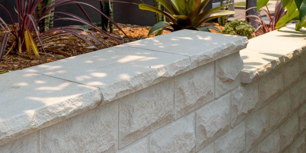 White Sydney Sandstone Capping