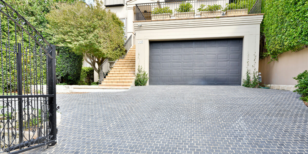 Raven Granite Cobblestone Driveway