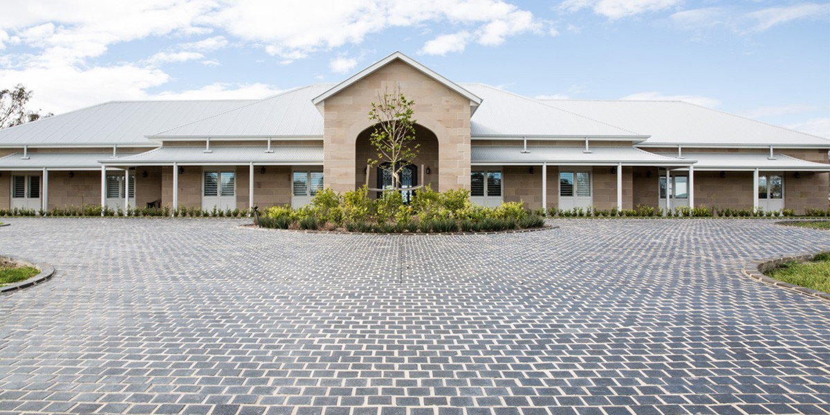 Raven Granite Cobblestones