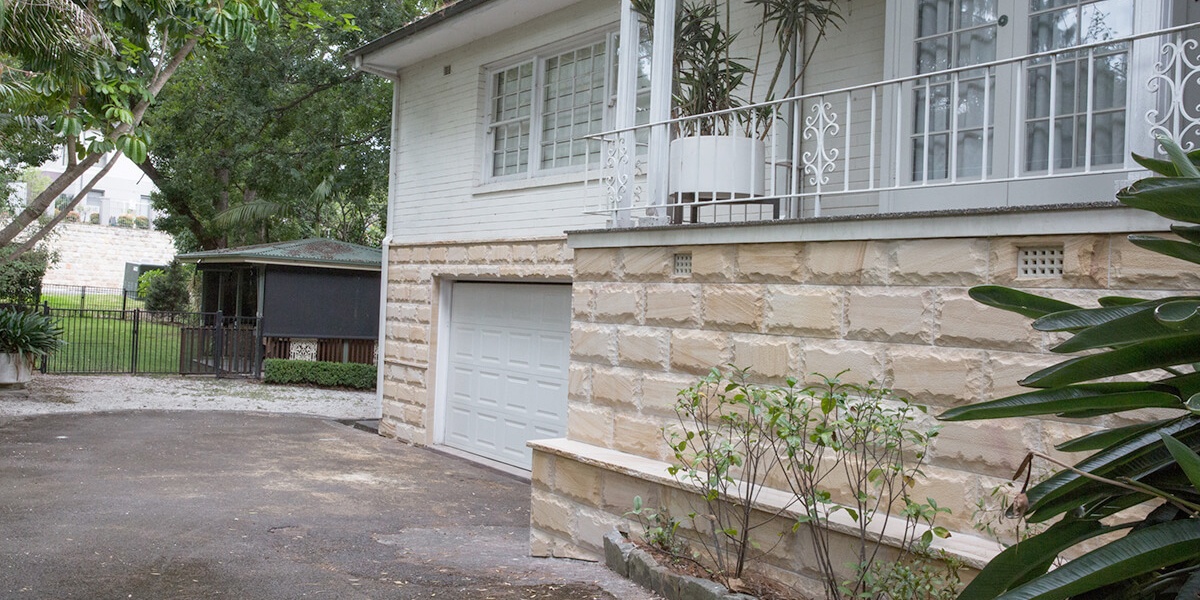Teakwood Rockfaced Wall Cladding