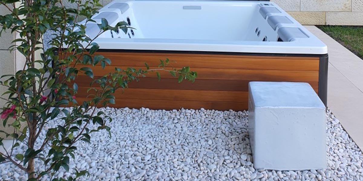 Ivory Natural Garden Pebbles